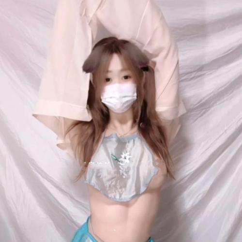 推特裸舞博主爱跳舞的小羊（@xiaoyangbaobao0421）千元定制福利视频 8V/7.9G